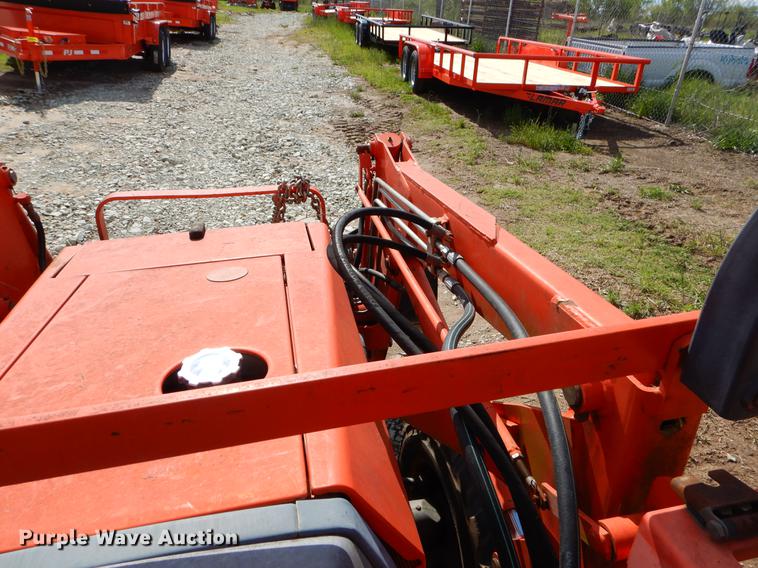 image for item EI9053 1997 Kubota L35 tractor