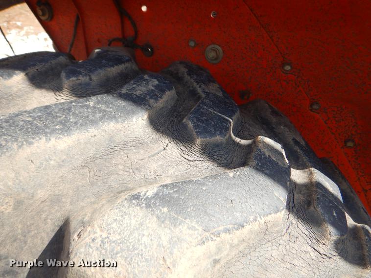 image for item EI9053 1997 Kubota L35 tractor