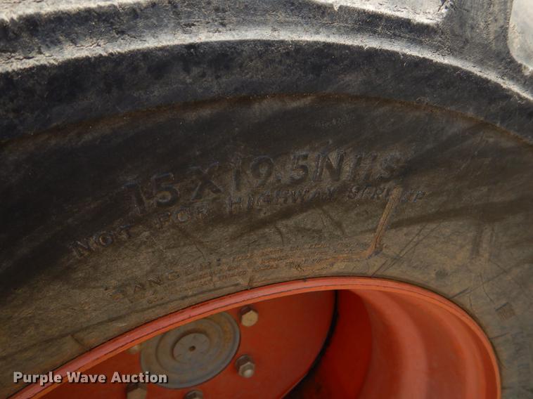 image for item EI9053 1997 Kubota L35 tractor