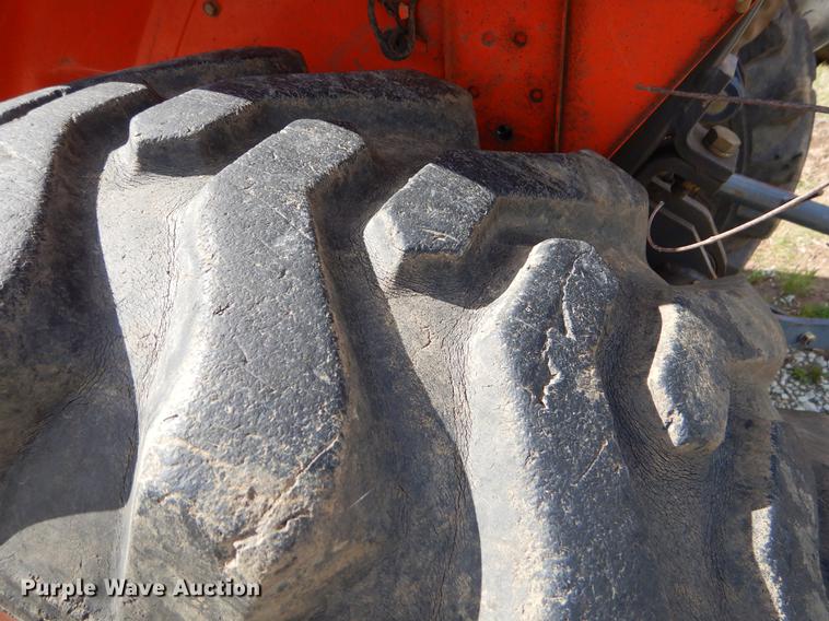 image for item EI9053 1997 Kubota L35 tractor