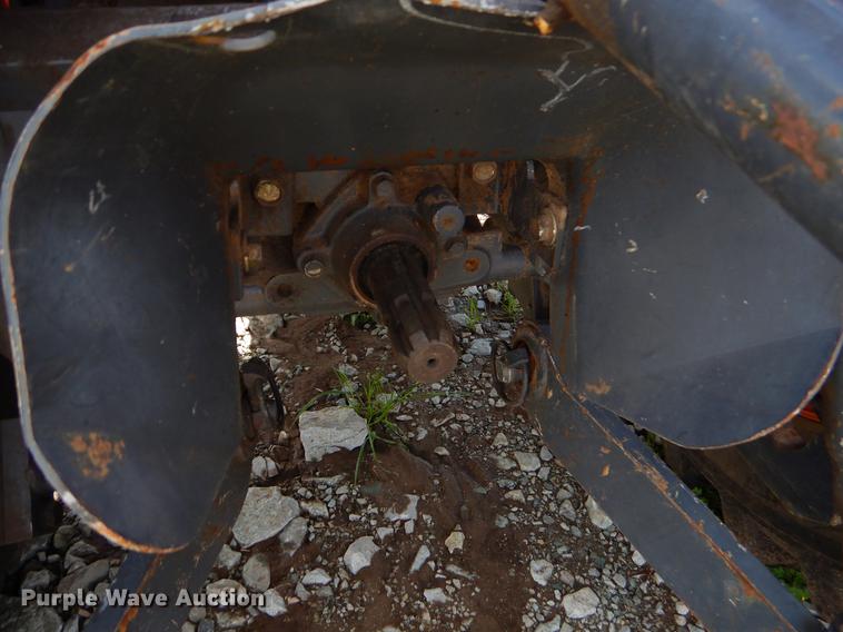 image for item EI9053 1997 Kubota L35 tractor