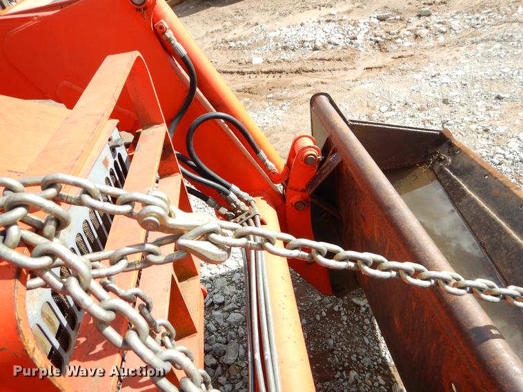 image for item EI9053 1997 Kubota L35 tractor