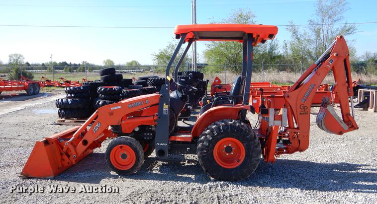 image for item EI9067 2012 Kubota B26 backhoe