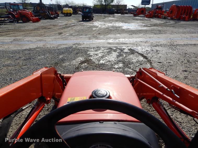 image for item EI9067 2012 Kubota B26 backhoe