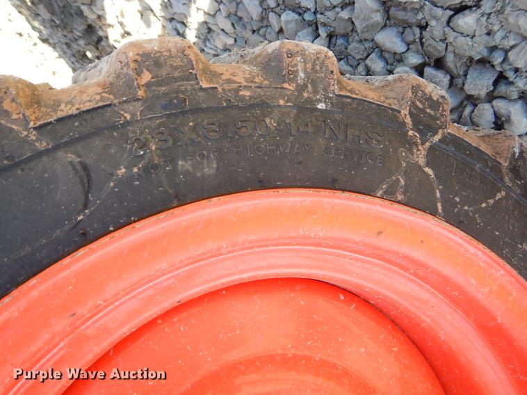 image for item EI9067 2012 Kubota B26 backhoe