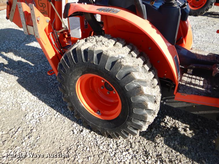 image for item EI9067 2012 Kubota B26 backhoe