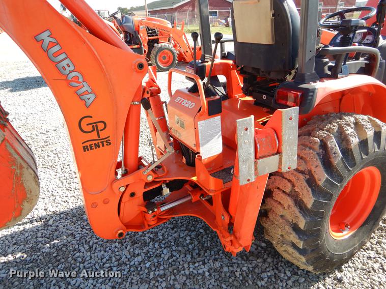 image for item EI9067 2012 Kubota B26 backhoe