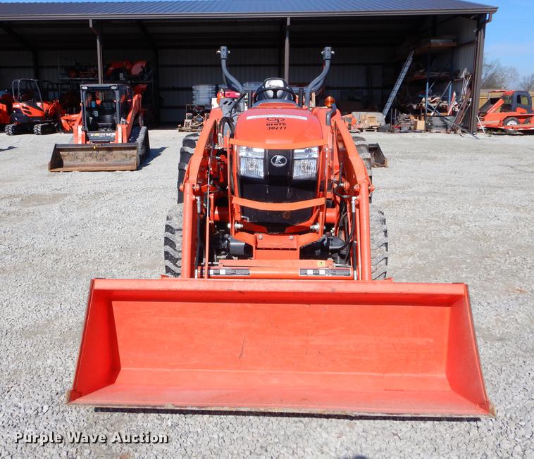 image for item EI9068 2015 Kubota L3560 GST tractor