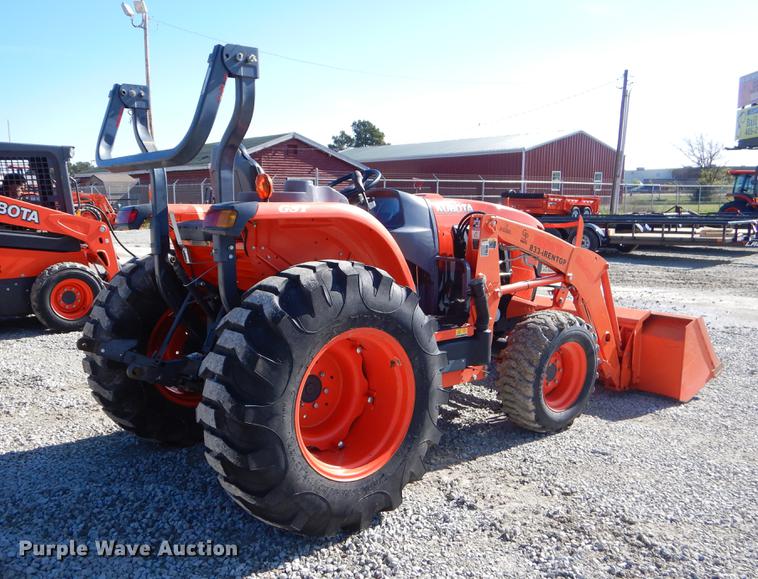 image for item EI9068 2015 Kubota L3560 GST tractor