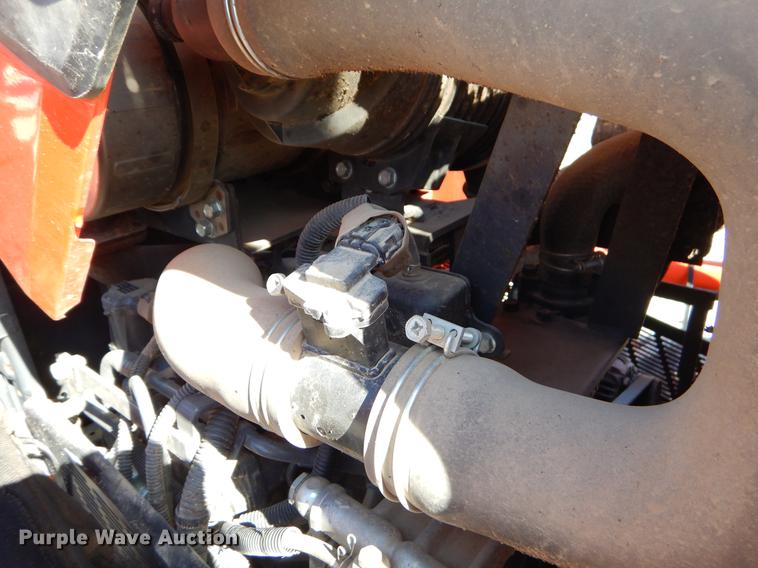 image for item EI9068 2015 Kubota L3560 GST tractor