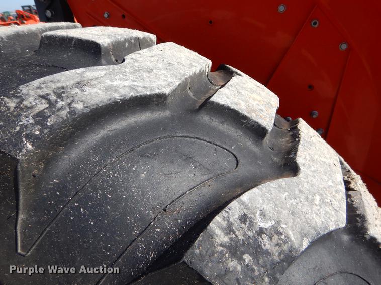 image for item EI9068 2015 Kubota L3560 GST tractor