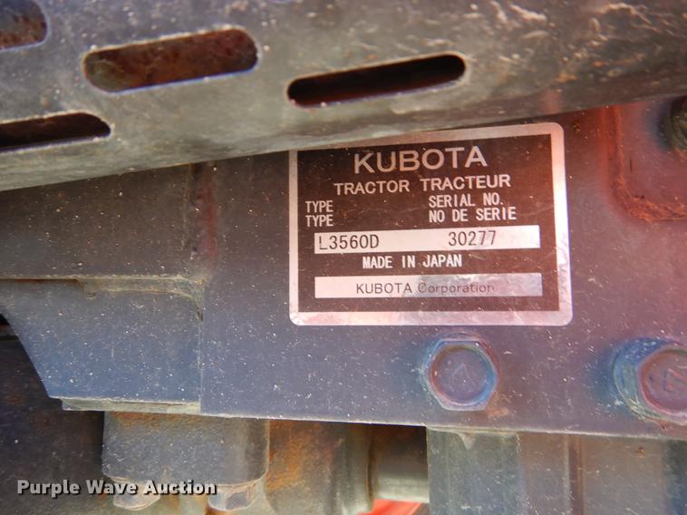 image for item EI9068 2015 Kubota L3560 GST tractor