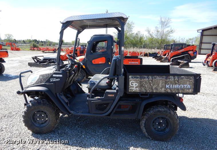 image for item EI9069 2014 Kubota X900 utility vehicle