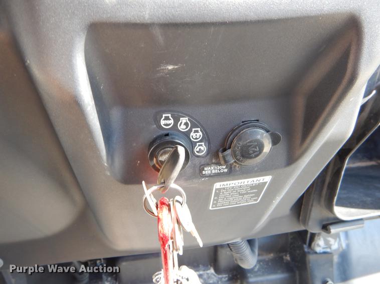 image for item EI9071 2015 Kubota X900 utility vehicle