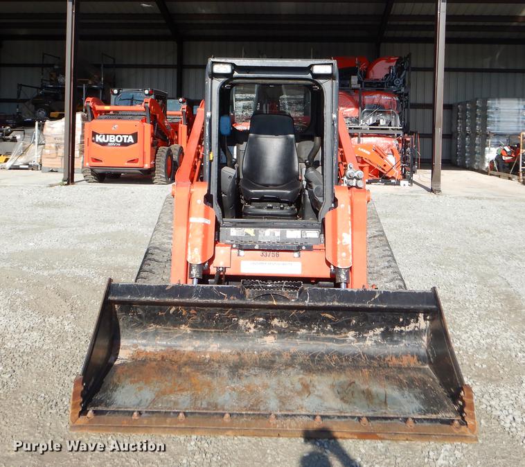 image for item EI9075 2017 Kubota SVL95-2S skid steer