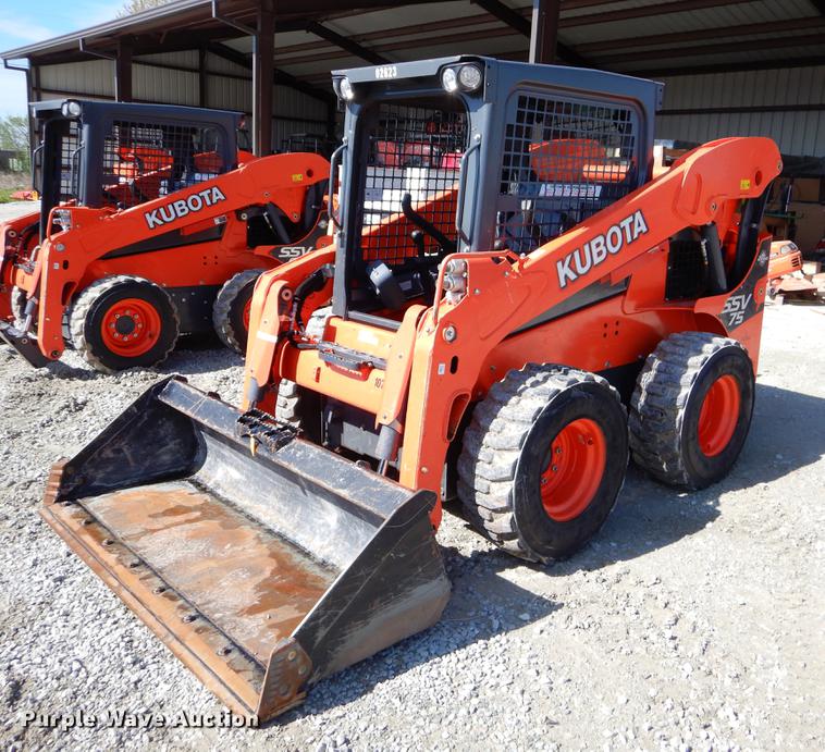 image for item EI9077 2016 Kubota SSV75 skid steer