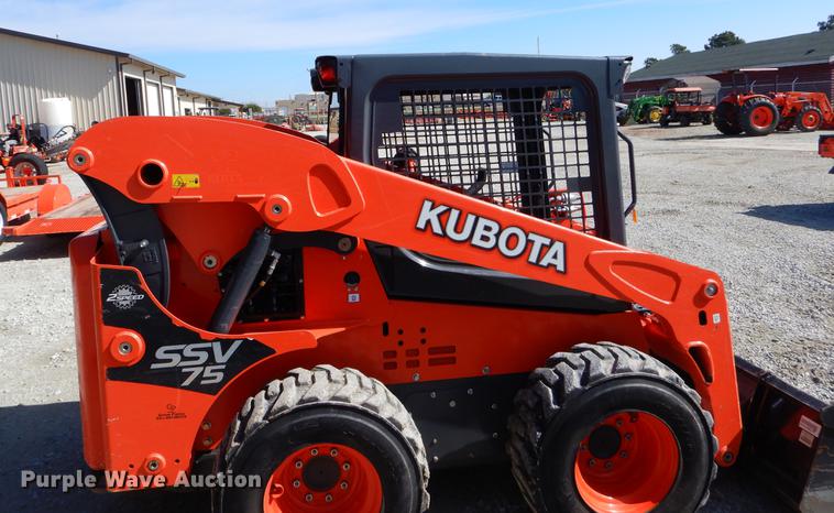 image for item EI9077 2016 Kubota SSV75 skid steer