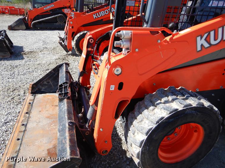 image for item EI9077 2016 Kubota SSV75 skid steer