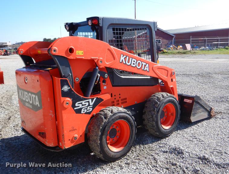 image for item EI9078 2016 Kubota SSV65 skid steer