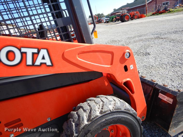 image for item EI9078 2016 Kubota SSV65 skid steer