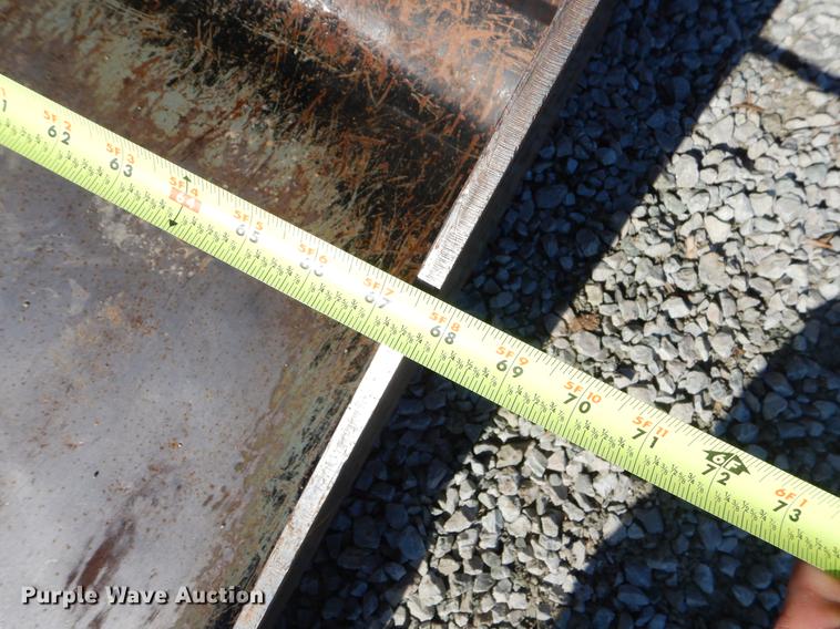 image for item EI9078 2016 Kubota SSV65 skid steer