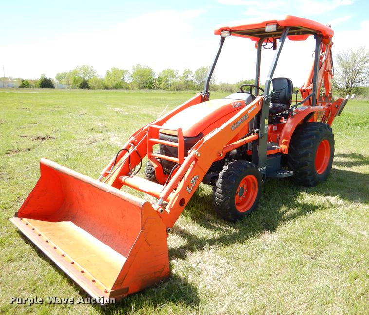image for item EI9081 2013 Kubota L39 backhoe