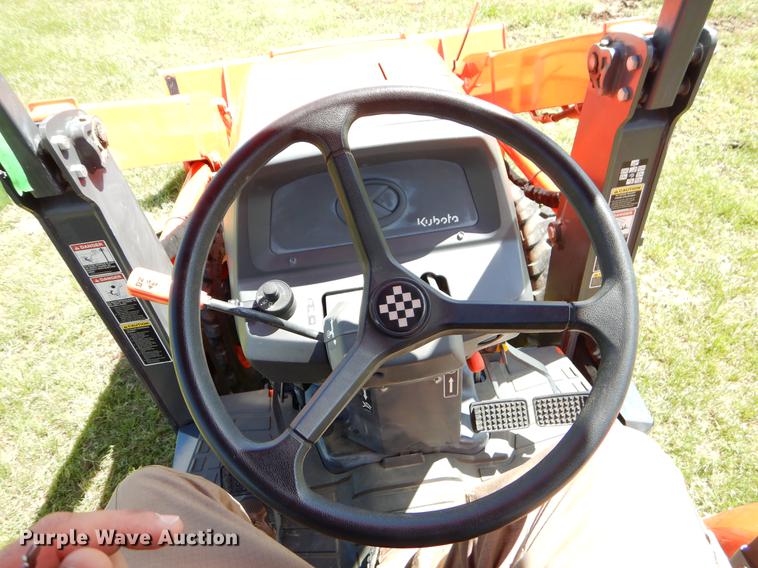 image for item EI9081 2013 Kubota L39 backhoe