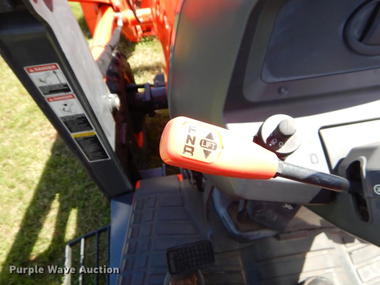 image for item EI9081 2013 Kubota L39 backhoe