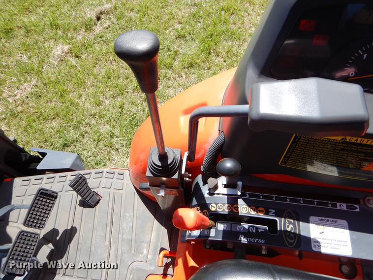 image for item EI9081 2013 Kubota L39 backhoe