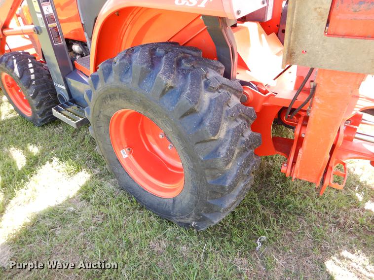 image for item EI9081 2013 Kubota L39 backhoe