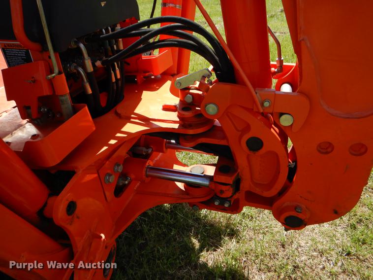 image for item EI9081 2013 Kubota L39 backhoe