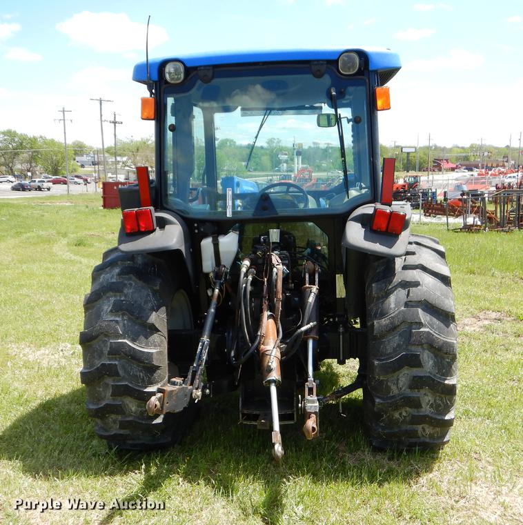 image for item EI9082 2007 New Holland TN85DA tractor
