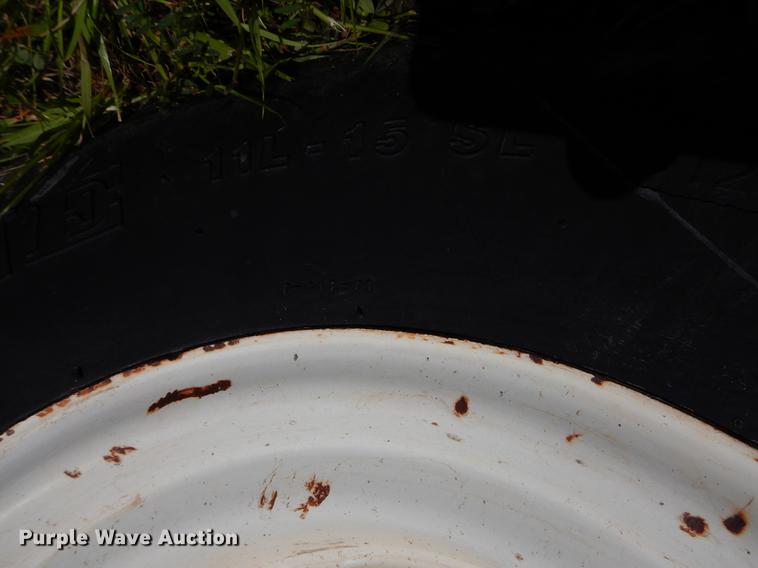 image for item EI9082 2007 New Holland TN85DA tractor