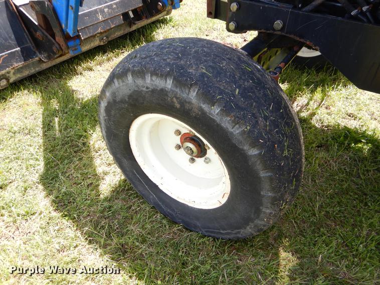 image for item EI9082 2007 New Holland TN85DA tractor