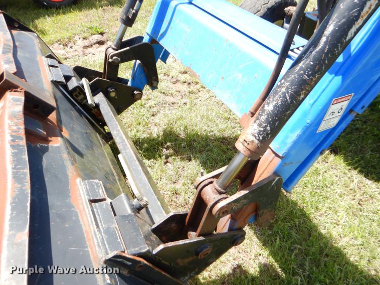 image for item EI9082 2007 New Holland TN85DA tractor