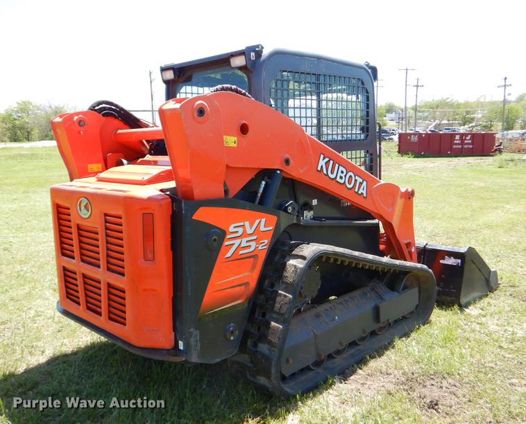 image for item EI9083 2015 Kubota SVL75-2 skid steer