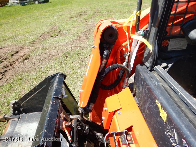 image for item EI9083 2015 Kubota SVL75-2 skid steer