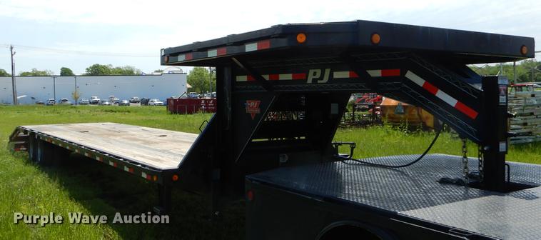 image for item EI9129 2014 PJ equipment trailer