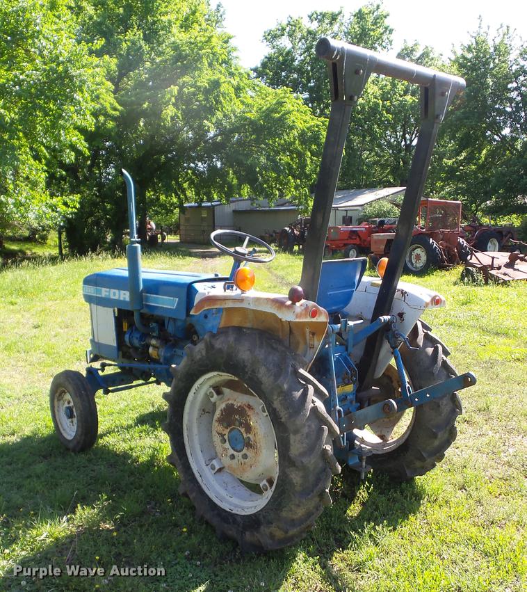 image for item BI9522 Ford 1310 tractor