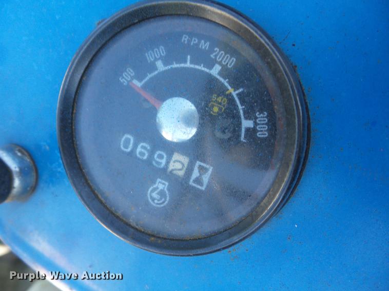 image for item BI9522 Ford 1310 tractor