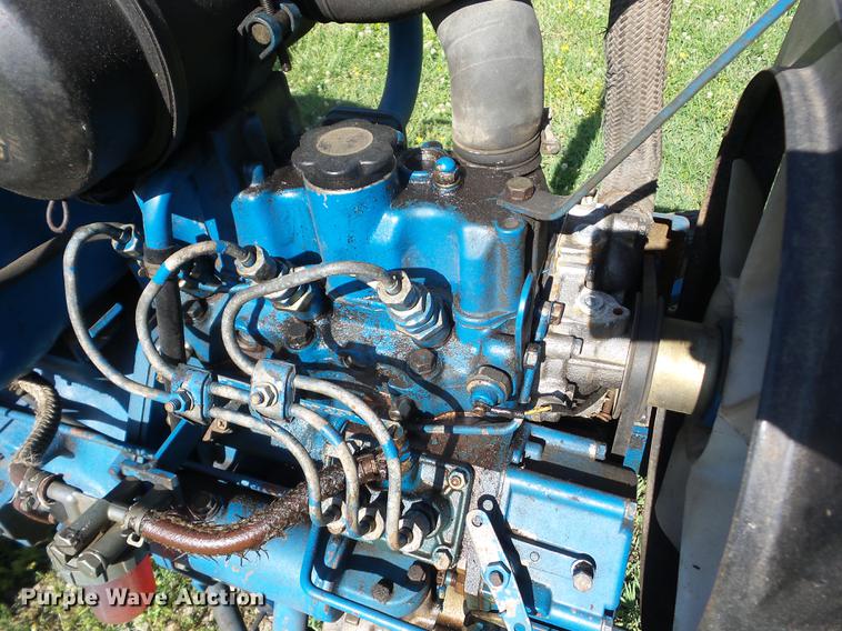 image for item BI9522 Ford 1310 tractor