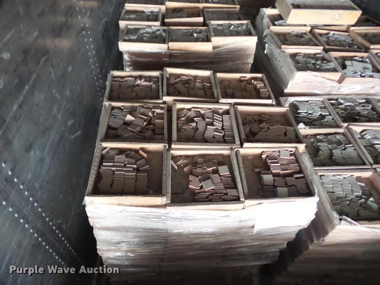 image for item BI9537 (22) pallets of tile