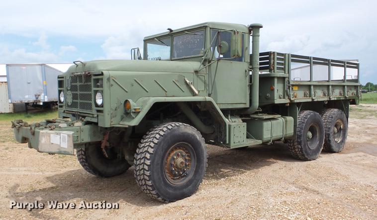 image for item BI9538 1985 Am General flatbed truck
