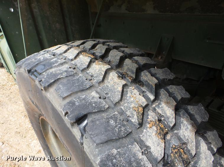 image for item BI9538 1985 Am General flatbed truck