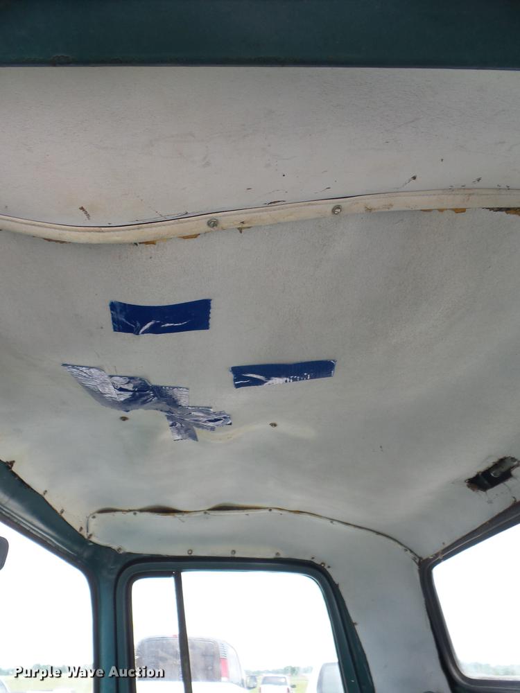 image for item BI9539 1960 Ford F100 pickup truck