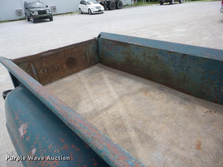 image for item BI9539 1960 Ford F100 pickup truck