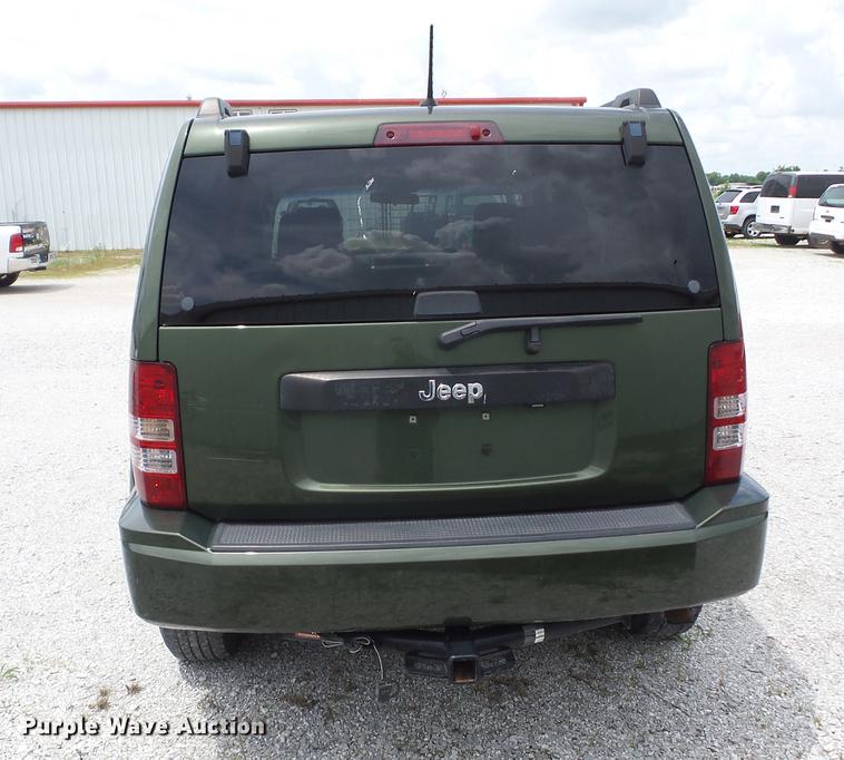 image for item BI9541 2009 Jeep Liberty SUV