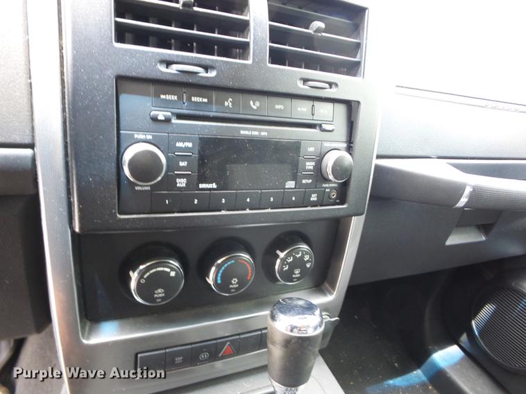 image for item BI9541 2009 Jeep Liberty SUV