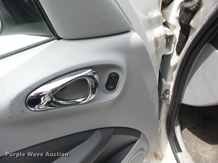 image for item BI9542 2008 Chrysler PT Cruiser Limited