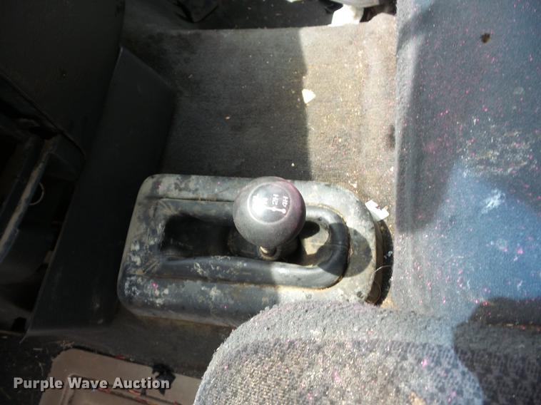 image for item BI9543 2004 Dodge Ram 1500 Quad Cab pickup truck